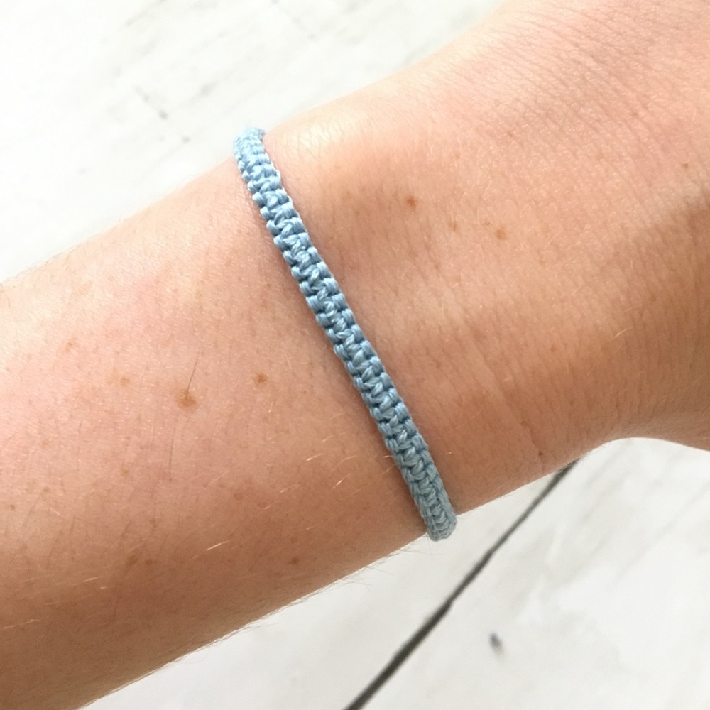 $4 bundled • sea shore woven bracelet